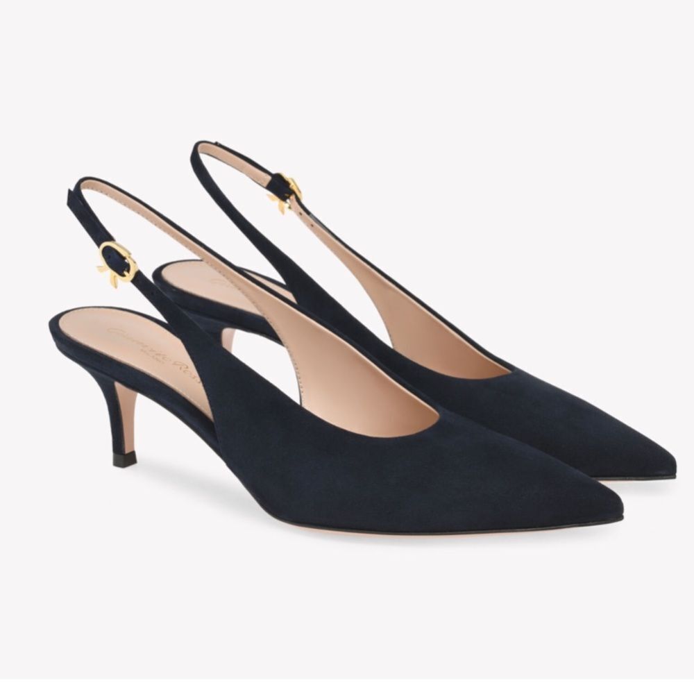 Gianvito Rossi ROBBIE SLING 55
COLOR: Blue Suede